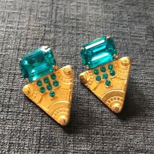 Vintage 1980’s turquoise green gold earrings
